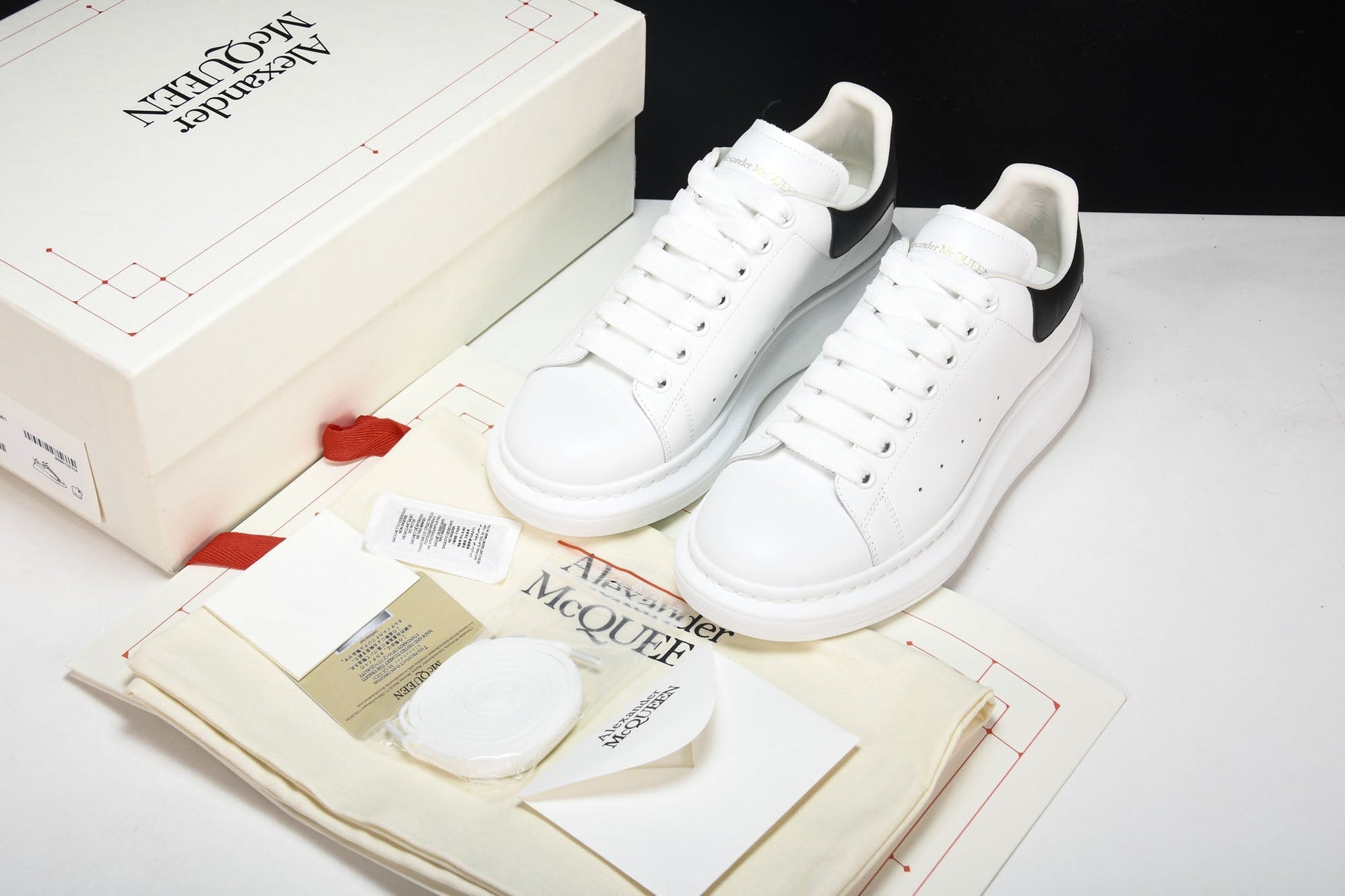 Luxury Alexander McQueen Oversized Black Leather Platform Sneakers for Men