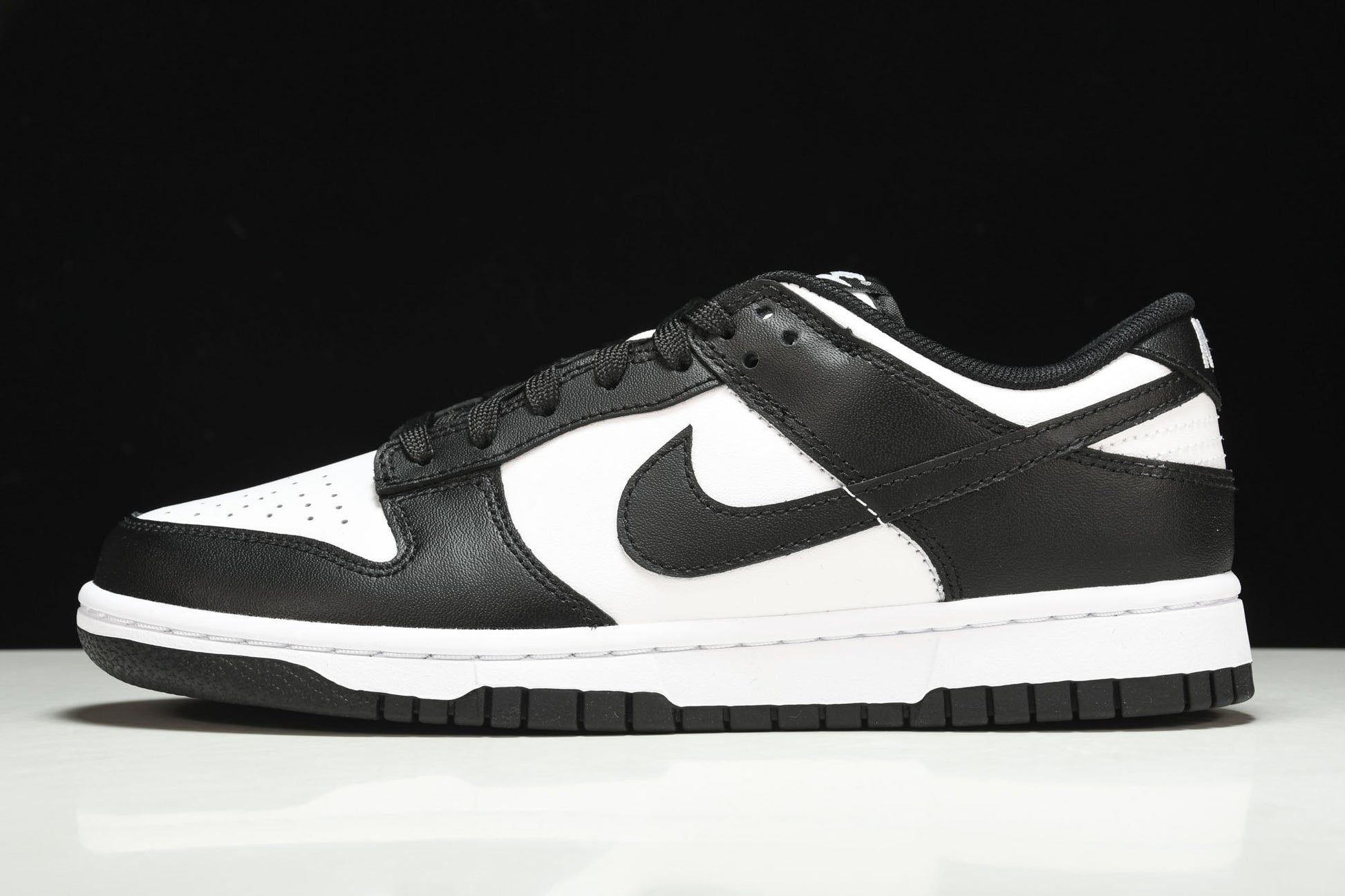 Iconic Nike Dunk Low Panda Sneakers: Classic Black White Retro Style Footwear