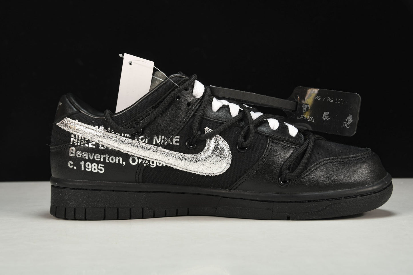 Iconic Nike Dunk Low Off-White Lot 50 Sneakers - Virgil Abloh Design