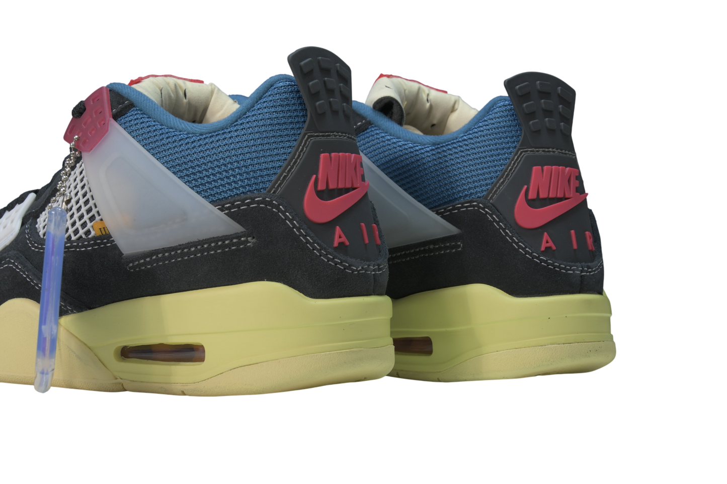 Iconic Air Jordan 4 Retro Union Off Noir Sneakers: Style, Comfort, Collectible Design