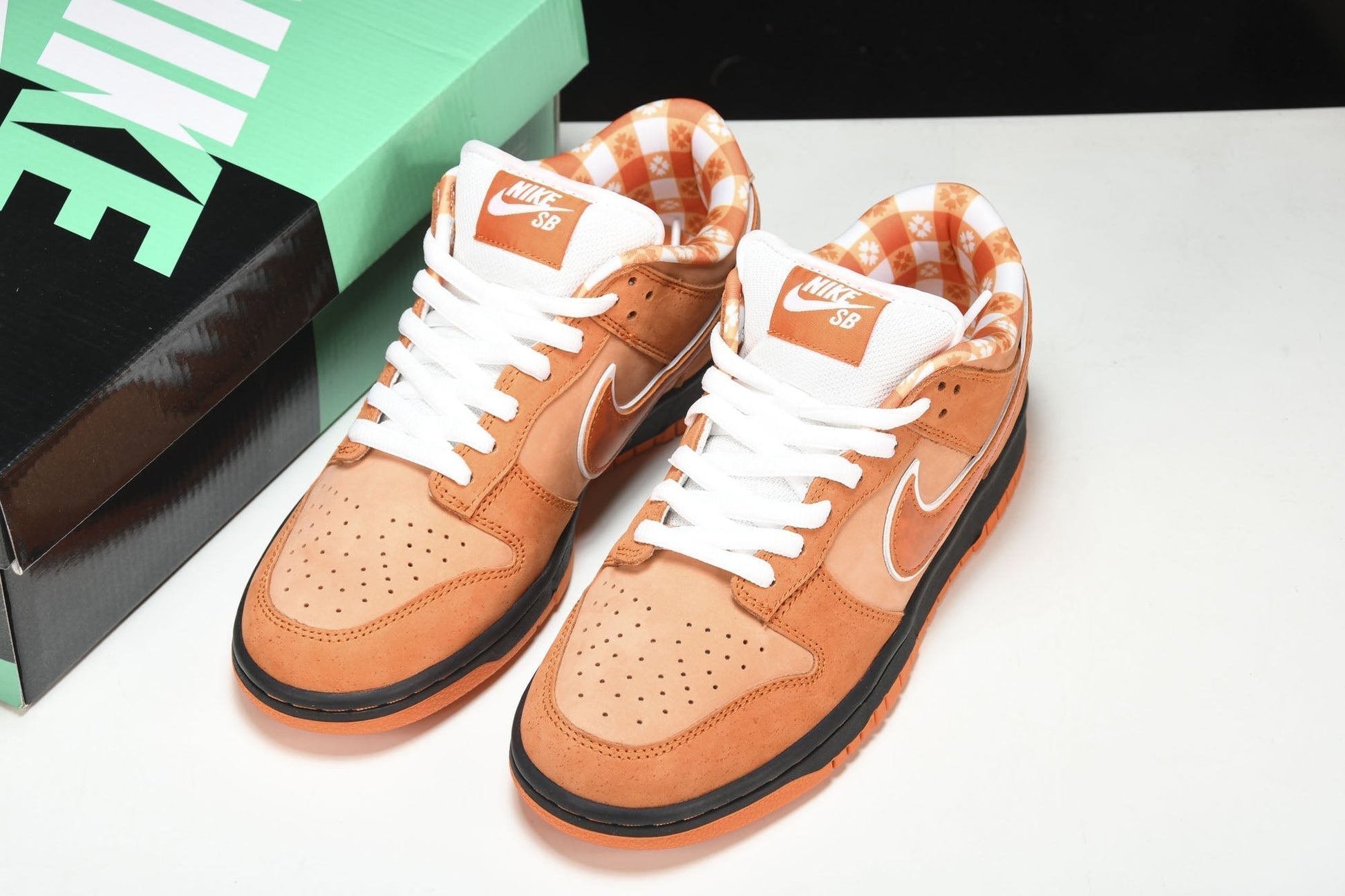 Nike SB Dunk Low Concepts Orange Lobster - Premium Skateboarding Sneakers