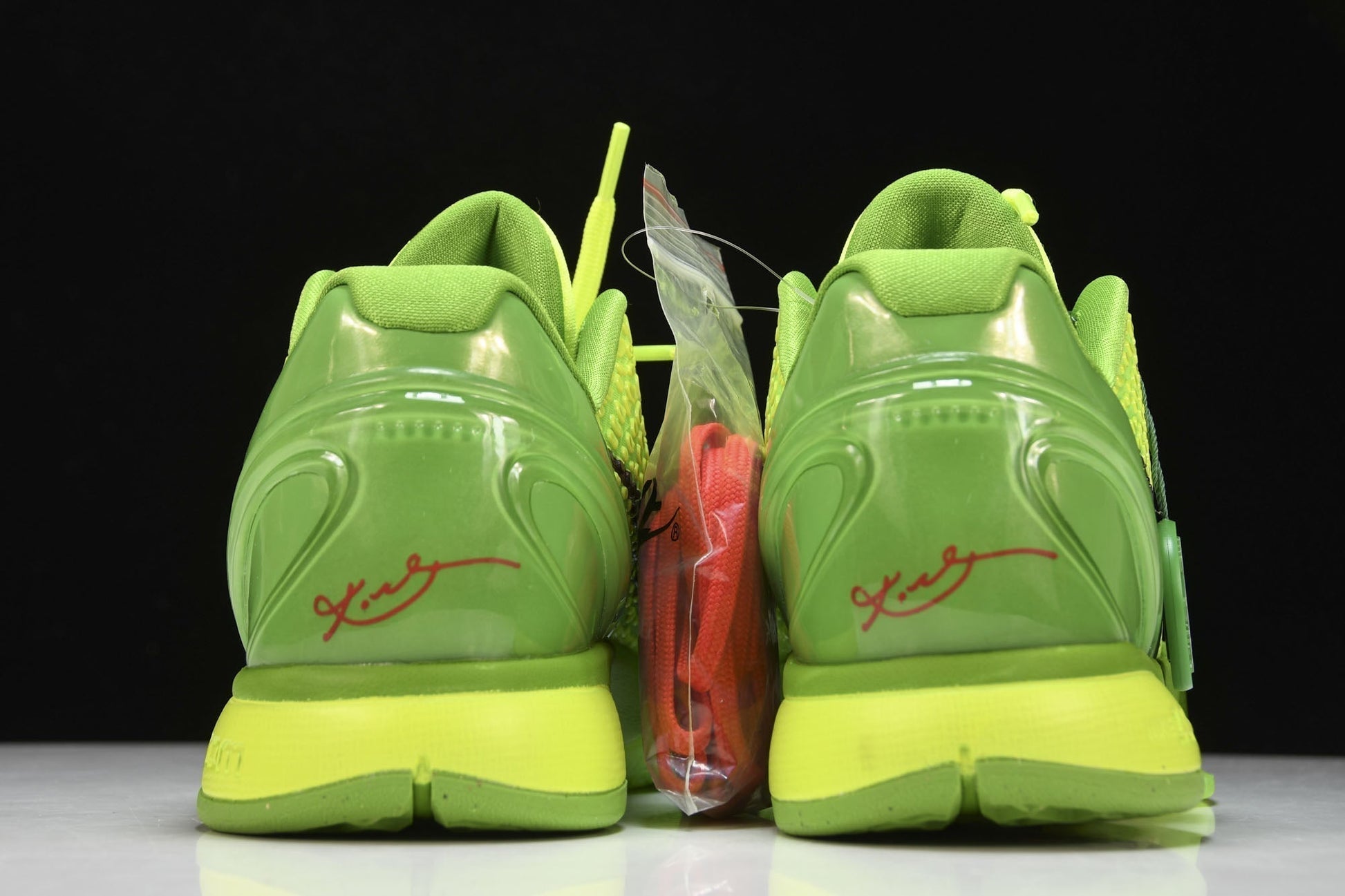 Nike Kobe 6 Protro Grinch: Elite Performance Basketball Shoes