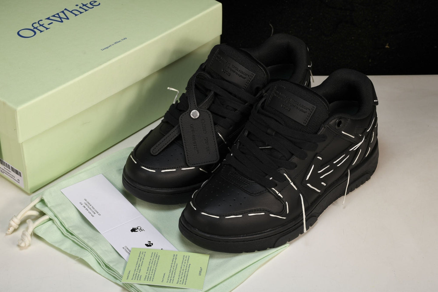 Off-White Out Of Office Sartorial Stitch Premium Leather Casual Low-Top Sneakers