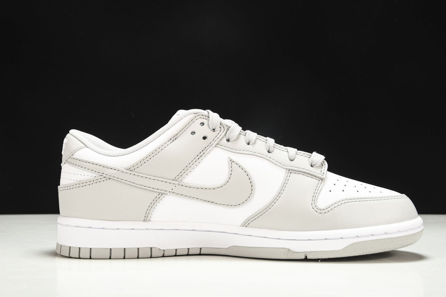 Nike Dunk Low Grey Fog Classic Streetwear Sneakers - Iconic Comfort & Style