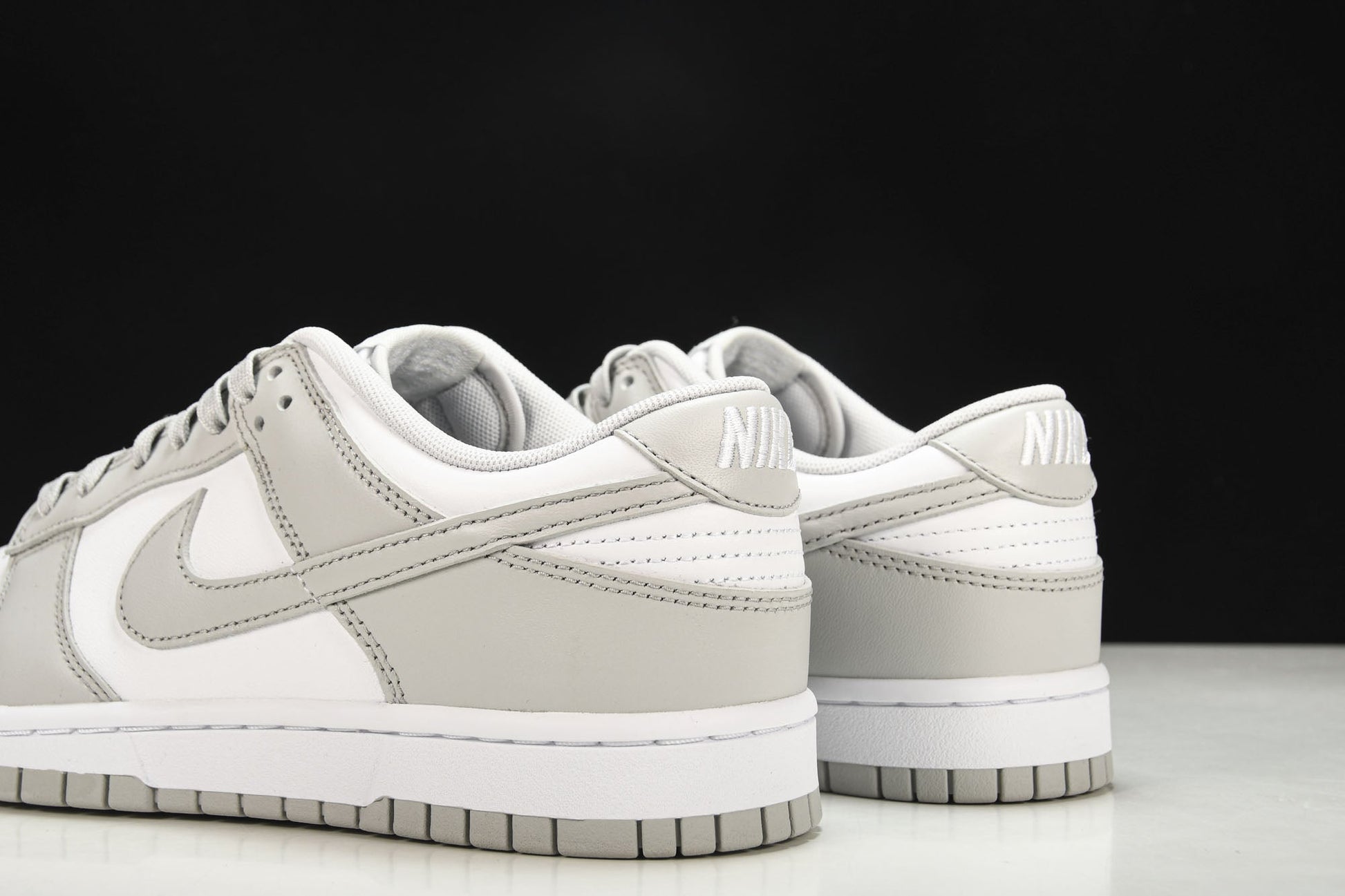 Nike Dunk Low Grey Fog Classic Streetwear Sneakers - Iconic Comfort & Style