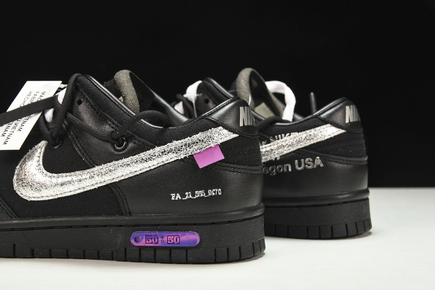 Iconic Nike Dunk Low Off-White Lot 50 Sneakers - Virgil Abloh Design